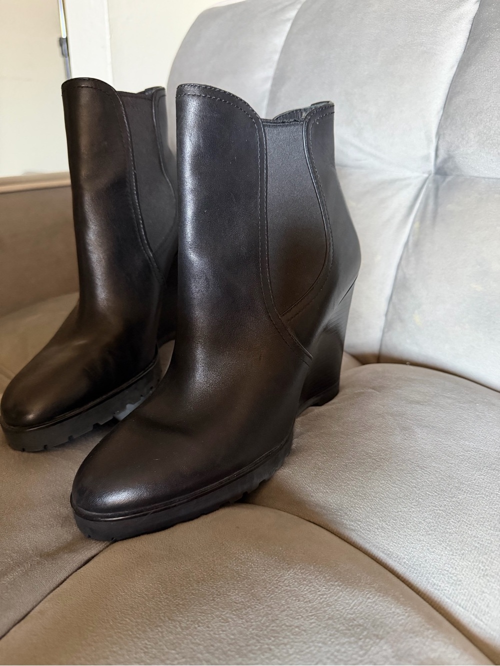 Michael Kors Black Leather Wedge Chelsea Ankle Boots